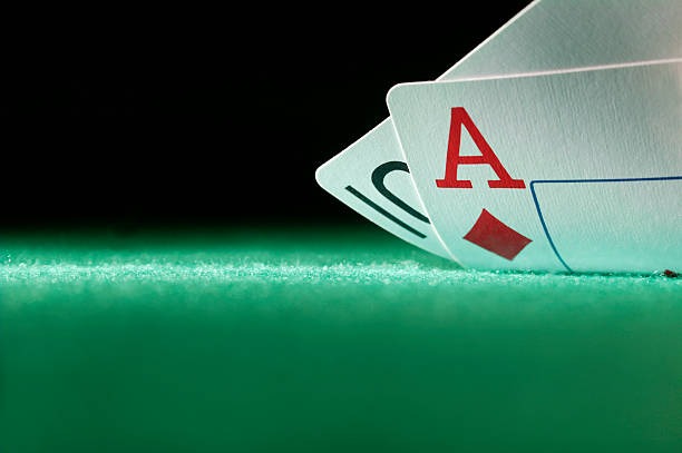 Slot games Aviator, Sweet Bonanza, and Fortune Tiger on mobile screen