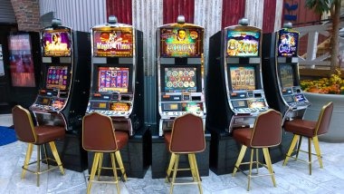 champion4d Live Casino table selection interface on mobile